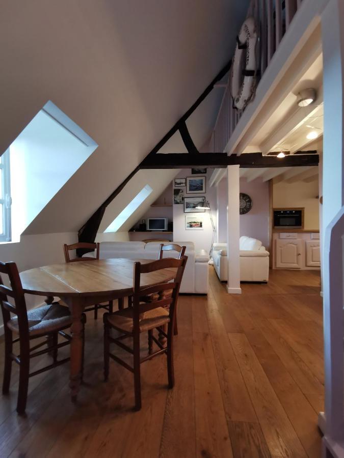 Phare Des Impressionnistes Apartamento Honfleur Exterior foto